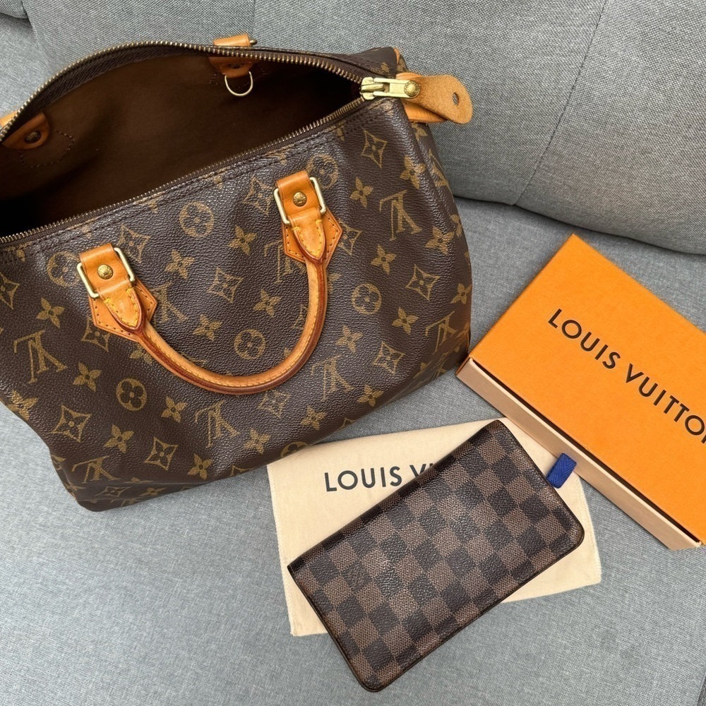 🔸Shop Preloved LUXURY on my Closet:Authenticity Guaranteed on $700+ Purc…​​​​ - Picture 2 of 16